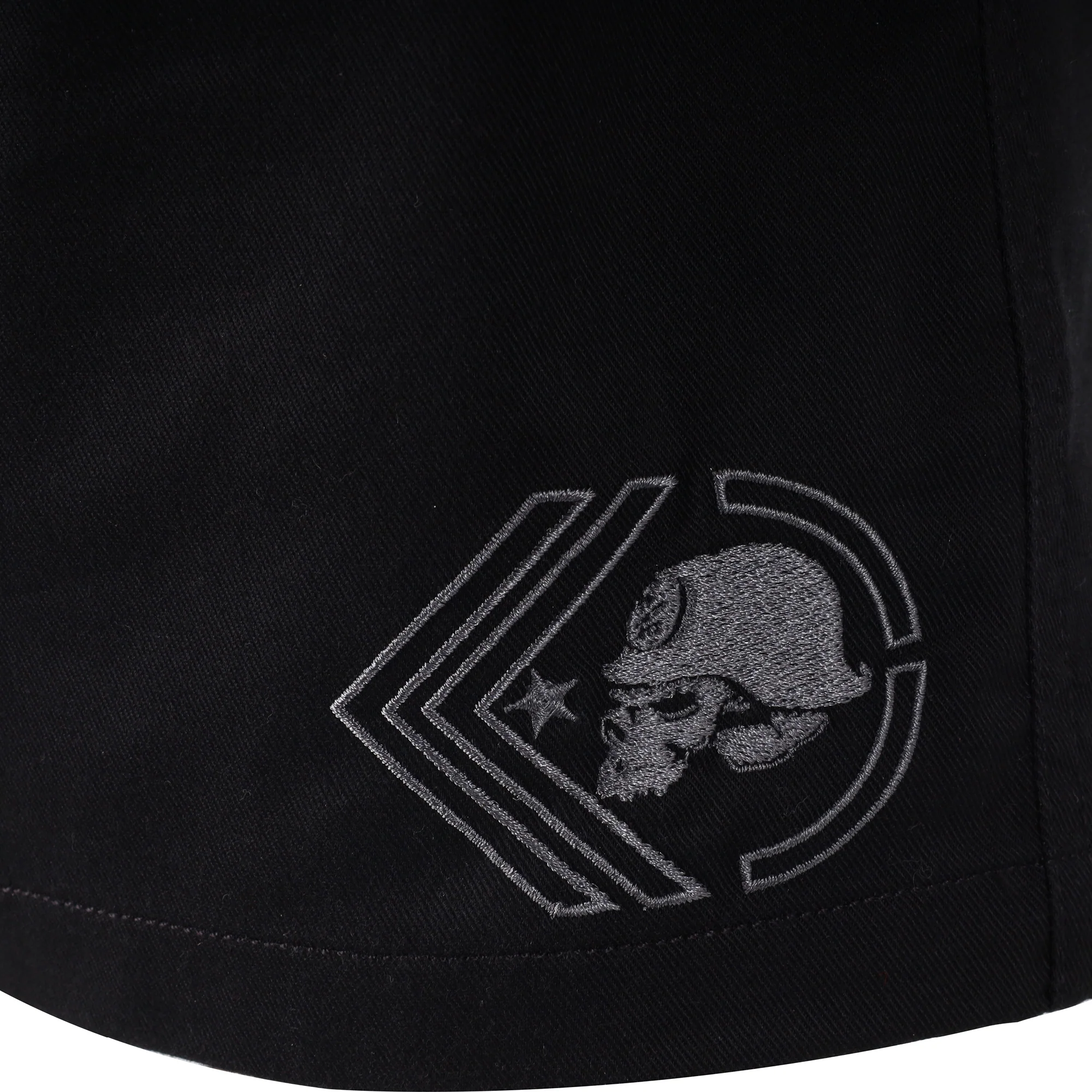 BUILT 2 SHORTS - Image 3