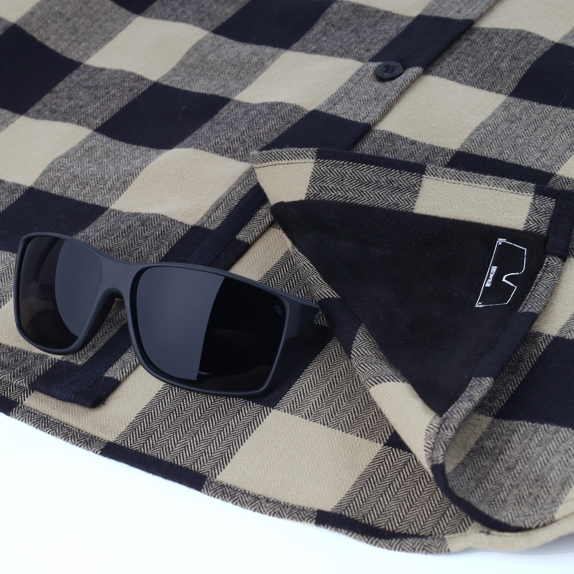 JACKED FLANNEL 2 - Image 3